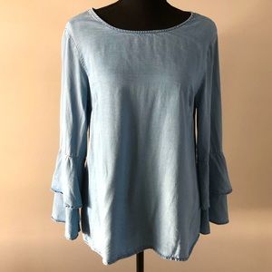 Women’s DRK&CO Blue Lyocell Ruffle Bell sleeve blouse top size S